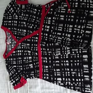 Koi medium scrub top, pink/black